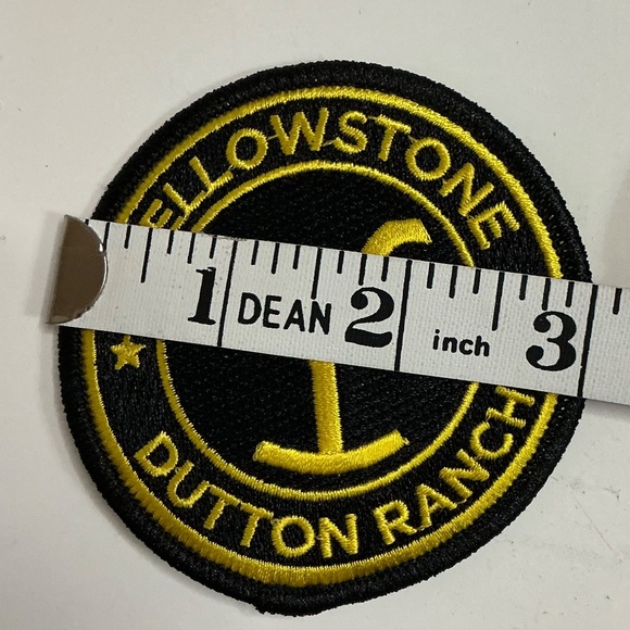 Yellowstone logo sew or iron on parches 2 for $12 - Picture 4 of 4